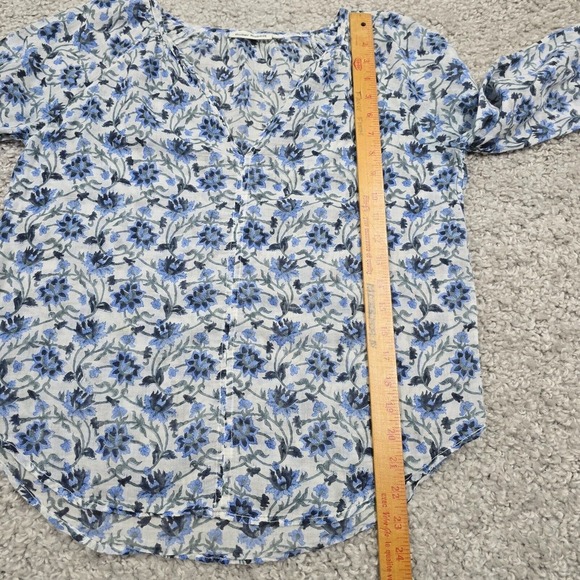 Roller Rabbit Top Womens Small Blue Floral V-Neck Pullover Long Sleeve Bloomcore - Picture 8 of 10
